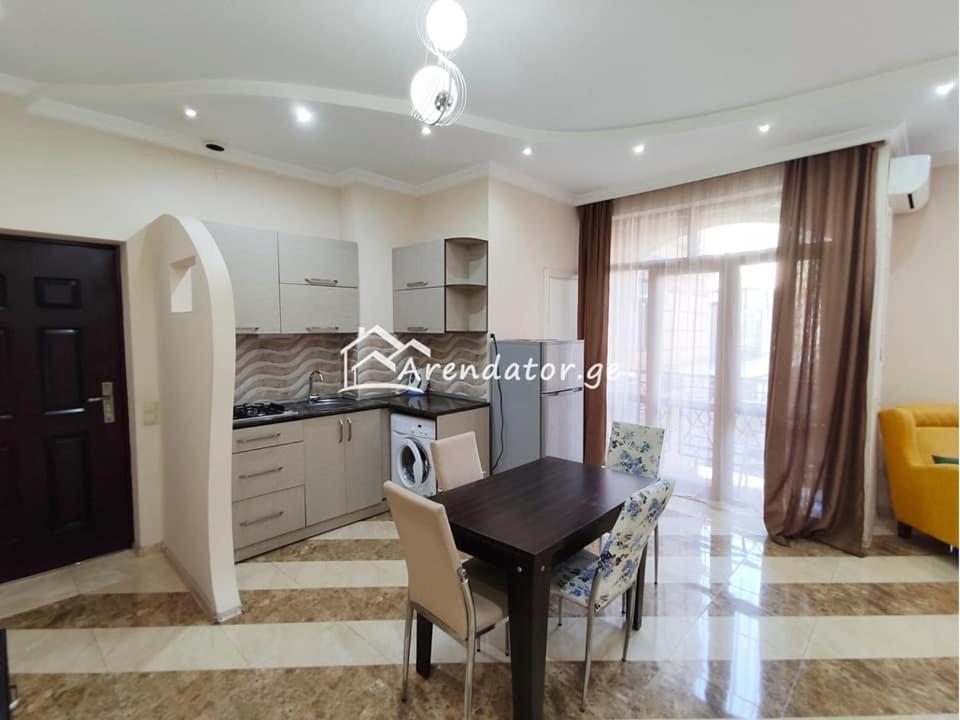 Apartment Face Batum Dış mekan fotoğraf