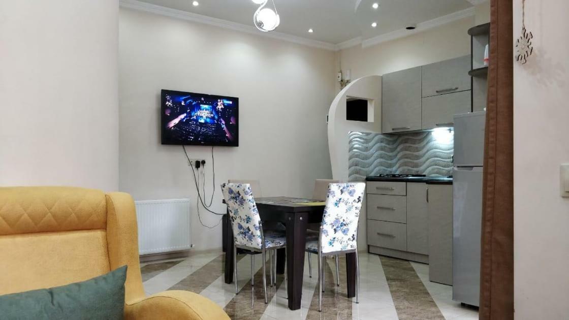 Apartment Face Batum Dış mekan fotoğraf